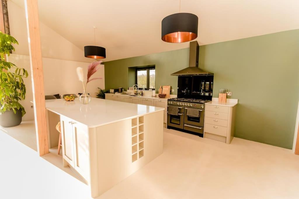 Beautiful Barn Conversion Close To The Broads Dilham Exterior foto