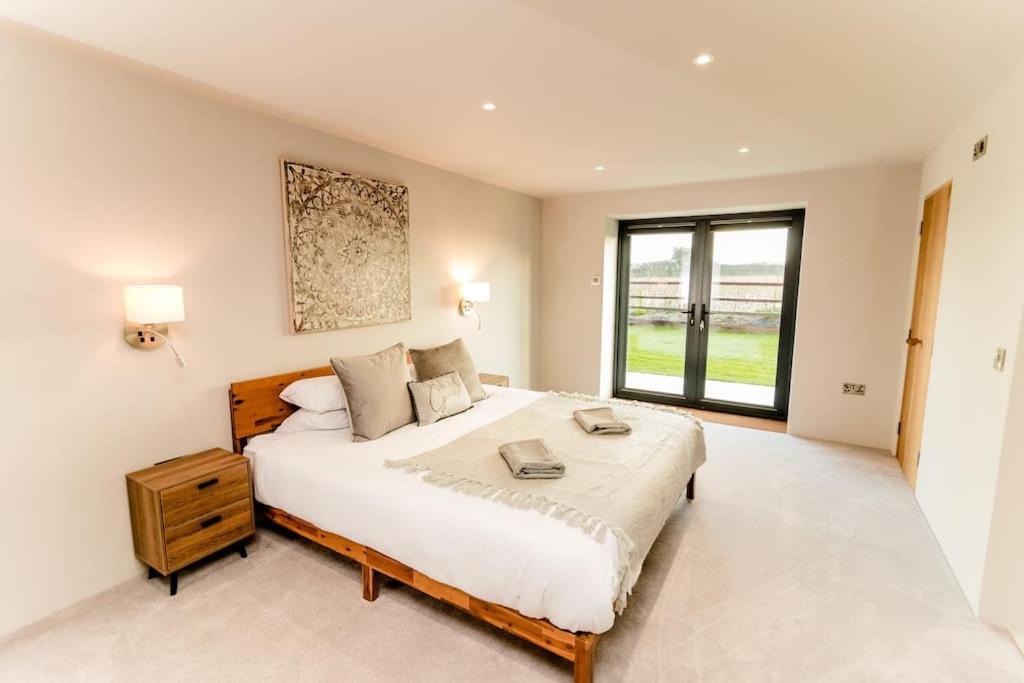 Beautiful Barn Conversion Close To The Broads Dilham Exterior foto
